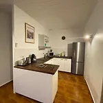 Appartamento T3 Avec Terrasse Au Coeur De Portovecchio