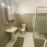 Appartamento T3 Avec Terrasse Au Coeur De Portovecchio *