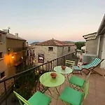T3 Avec Terrasse Au Cœur De Portovecchio